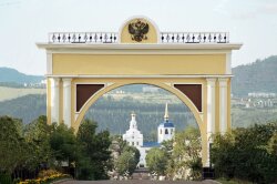 Арка Царские ворота в Улан-Удэ