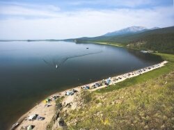 Двоем на озеро Байкал