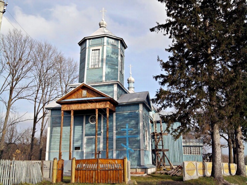 Огонь разрушил деревянную церковь 1789 года в Житомирской области